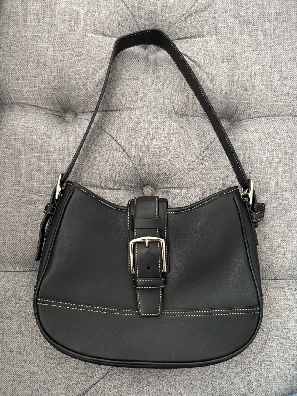 Coach Black Leather Shoulder Bag with Contrast Stitching